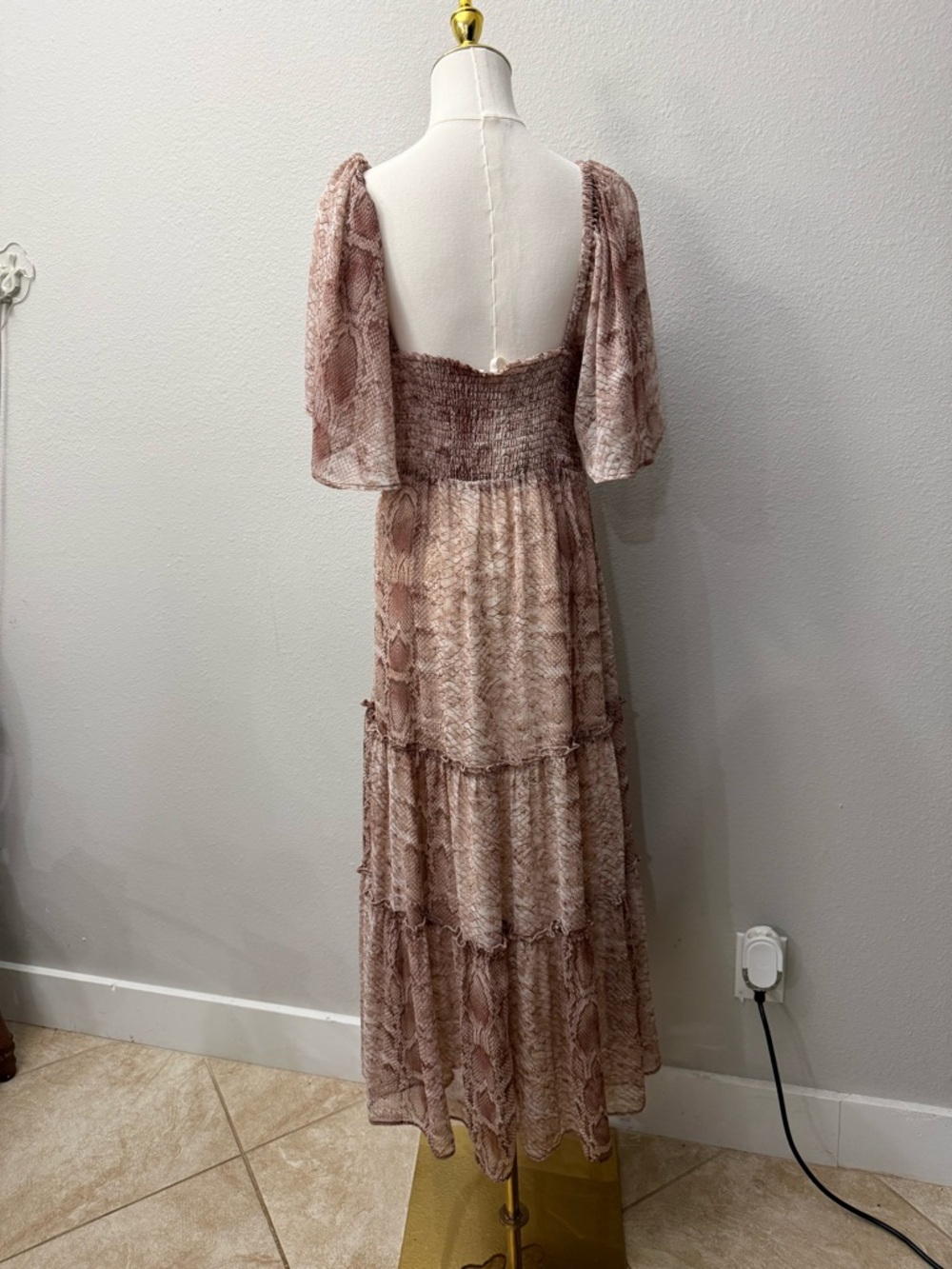 Anthropologie Short Sleeve Tiered Midi Dress S - Picture 5 of 6